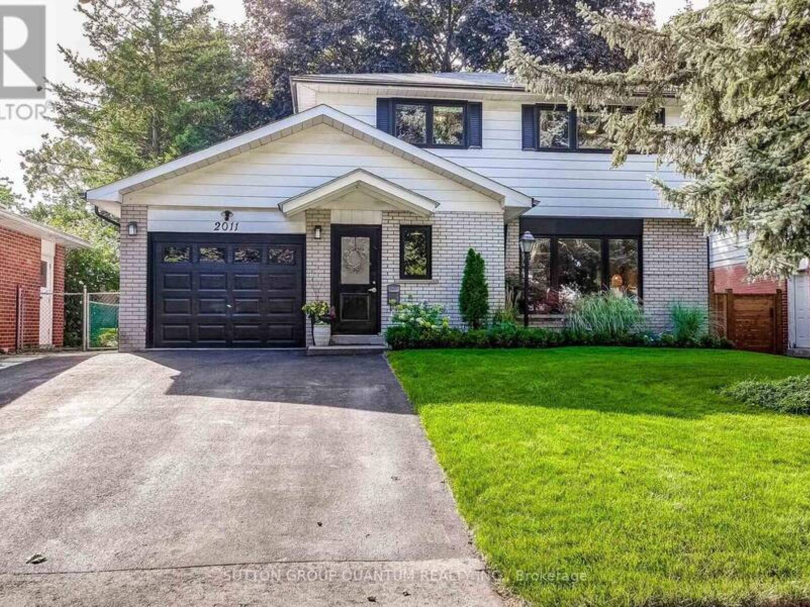 2011 DAVEBROOK ROAD, Mississauga, Ontario L5J 3M4