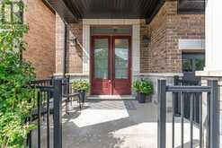 461 PARENT PLACE | Milton Ontario | Slide Image Three