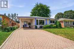 616 MULLIN WAY | Burlington Ontario | Slide Image Four