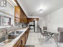 941 WILLOWDALE AVENUE | Toronto Ontario | Slide Image Thirteen