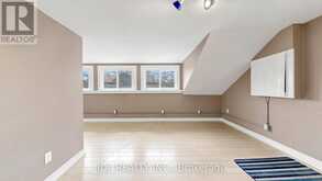 956 LAKE DRIVE E | Georgina Ontario | Slide Image Fifteen