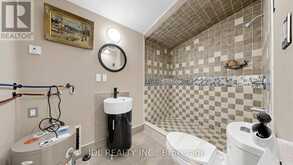 956 LAKE DRIVE E | Georgina Ontario | Slide Image Twenty-nine