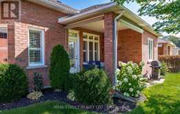 54 COUPLES GALLERY | Whitchurch-Stouffville Ontario | Slide Image Four