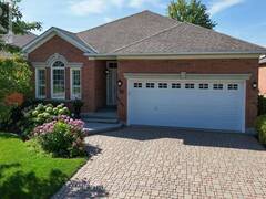 54 COUPLES GALLERY Whitchurch-Stouffville Ontario, L4A 1M6