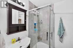 815 LAGOON DRIVE | Georgina Ontario | Slide Image Sixteen