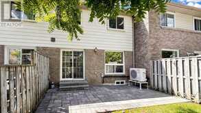 33 - 70 KNIGHTSBRIDGE WAY | Markham Ontario | Slide Image Forty-seven