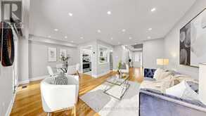 33 - 70 KNIGHTSBRIDGE WAY | Markham Ontario | Slide Image Seven