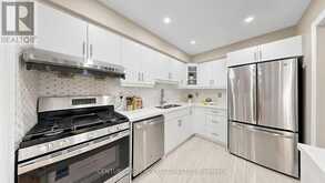 33 - 70 KNIGHTSBRIDGE WAY | Markham Ontario | Slide Image Eight