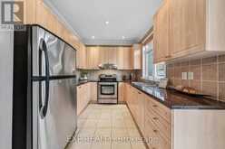 456 SUMMERIDGE DRIVE | Vaughan Ontario | Slide Image Eleven