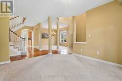 36 SANDRINGHAM DRIVE | Barrie Ontario | Slide Image Five