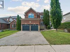 36 SANDRINGHAM DRIVE Barrie Ontario, L4N 0J9