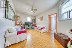 15 HAVERSON BOULEVARD | Toronto Ontario | Slide Image Six