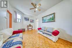 15 HAVERSON BOULEVARD | Toronto Ontario | Slide Image Eight