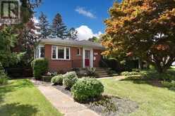 936 BOOTHMAN AVENUE | Burlington Ontario | Slide Image One