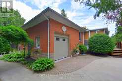 936 BOOTHMAN AVENUE | Burlington Ontario | Slide Image Twenty-seven