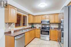 54 FERNCROFT PLACE | Brampton Ontario | Slide Image Thirteen