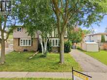 6 UPTON CRESCENT | Guelph Ontario | Slide Image One