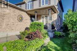 7 HOUSLER LANE | Cambridge Ontario | Slide Image Three