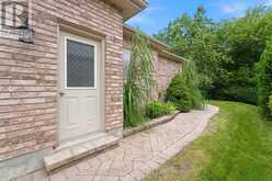 42 LORETTA DRIVE | Niagara-on-the-Lake Ontario | Slide Image Twenty-six