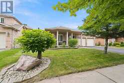 42 LORETTA DRIVE | Niagara-on-the-Lake Ontario | Slide Image Two