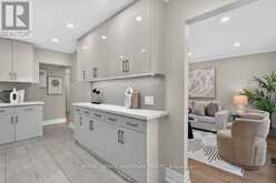 24 GLENSHAW CRESCENT | Toronto Ontario | Slide Image Sixteen