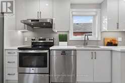 24 GLENSHAW CRESCENT | Toronto Ontario | Slide Image Nineteen