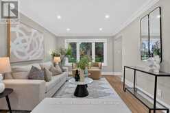 24 GLENSHAW CRESCENT | Toronto Ontario | Slide Image Nine