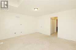 8 ARROWSTONE COURT | Brampton Ontario | Slide Image Thirteen