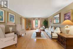 348 SHAVER ROAD | Ancaster Ontario | Slide Image Sixteen