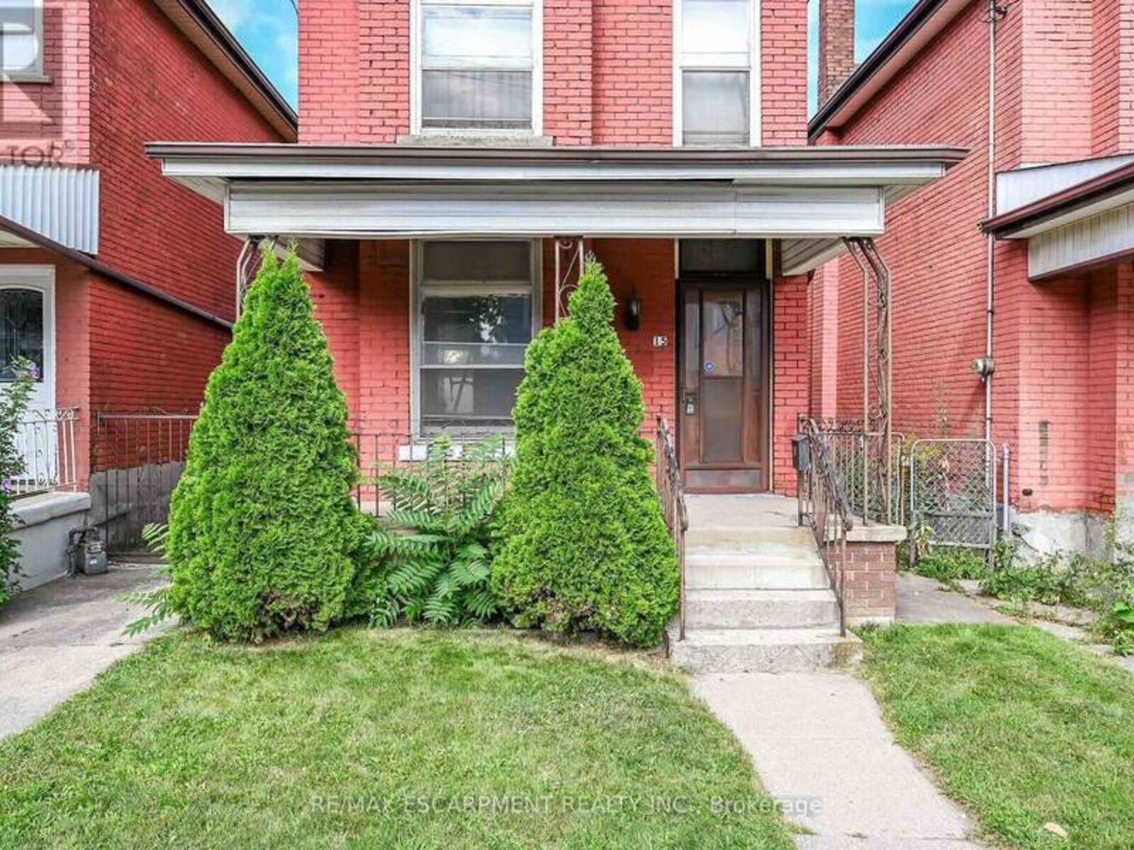 15 KINRADE AVENUE, Hamilton, Ontario L8L 6L5