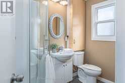 274 EAST 38TH STREET | Hamilton Ontario | Slide Image Ten