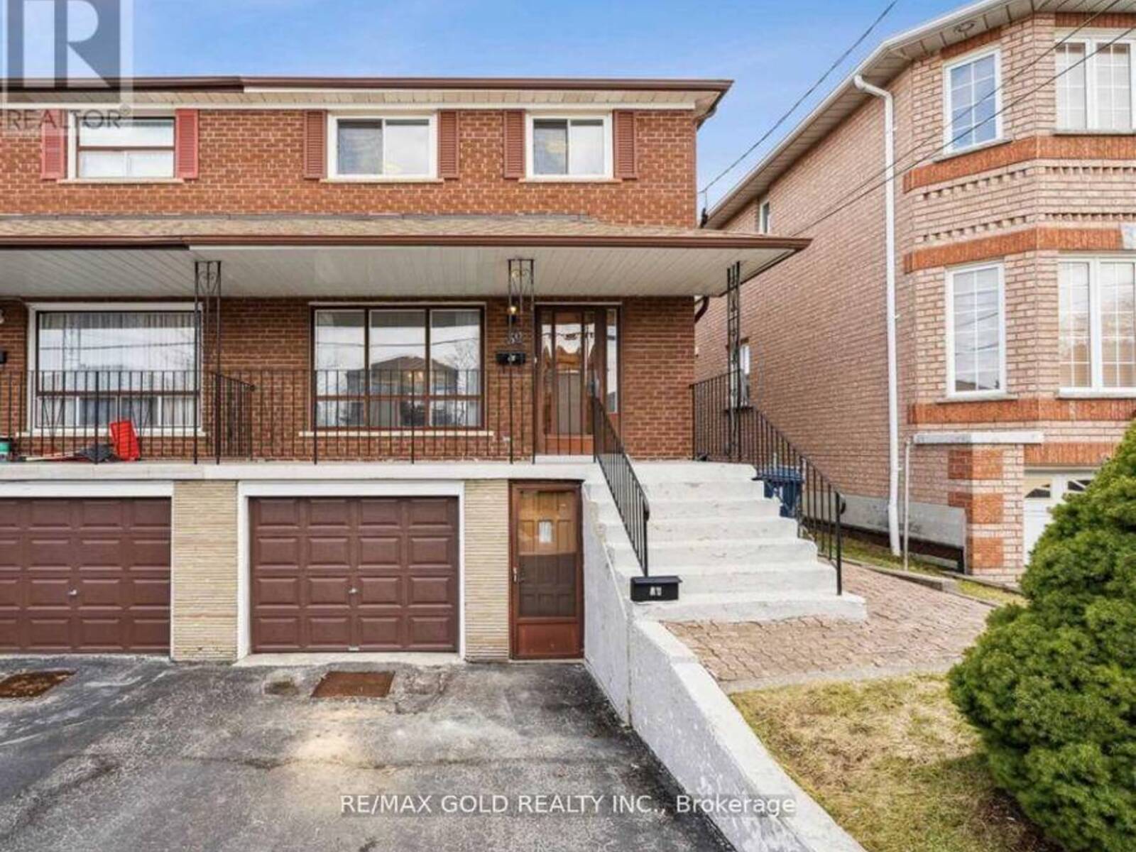 39 MAGNOLIA AVENUE, Toronto, Ontario M1K 3K3