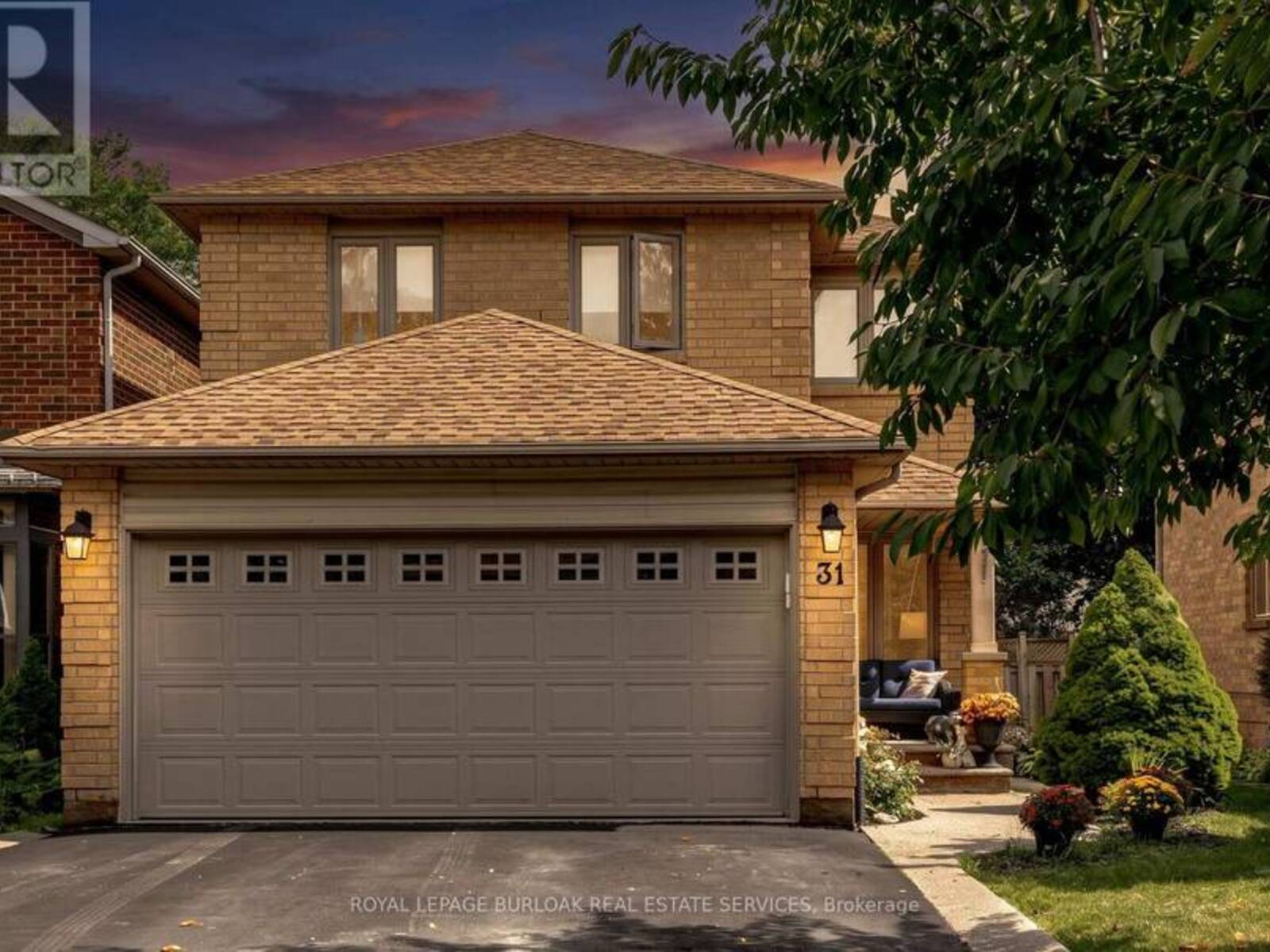 31 GRINDSTONE WAY, Hamilton, Ontario L9H 7B7