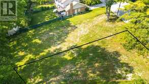1307-S RIDGEWOOD DRIVE | Sarnia Ontario | Slide Image Nine
