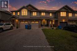 46 JEFFREY DRIVE | Guelph Ontario | Slide Image Three