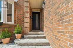 16 IAN FLEMING CRESCENT | Whitby Ontario | Slide Image Thirty-one