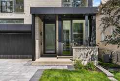 1205 CANTERBURY ROAD | Mississauga Ontario | Slide Image Two