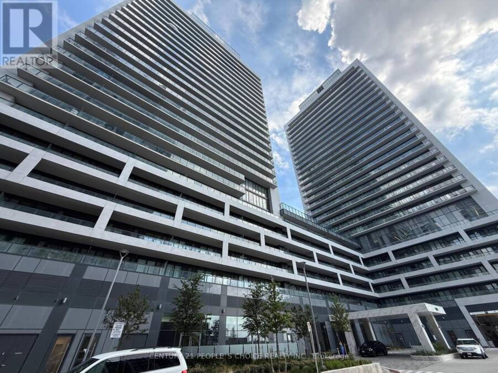 205 - 8960 JANE STREET, Vaughan, Ontario L4K 0N9