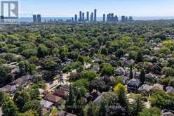 4 WINSTON GROVE | Toronto Ontario | Slide Image Forty-eight