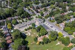 4 WINSTON GROVE | Toronto Ontario | Slide Image Forty-nine