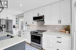 22 MCCULLOUGH CRESCENT | Halton Hills Ontario | Slide Image Eleven