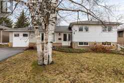 27 RUSTIC CRESCENT | Orangeville Ontario | Slide Image One