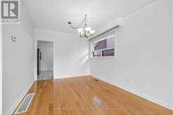 9 MOORECROFT CRESCENT | Toronto Ontario | Slide Image Ten
