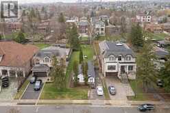99 SPRUCE AVENUE | Richmond Hill Ontario | Slide Image Four