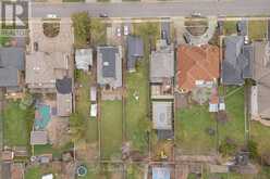 99 SPRUCE AVENUE | Richmond Hill Ontario | Slide Image Seven