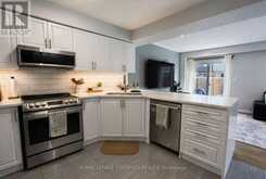 5 BETHUNE AVENUE | Hamilton Ontario | Slide Image Seventeen