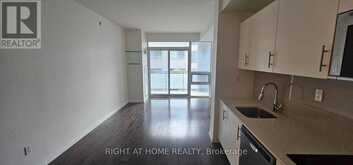 632 - 460 ADELAIDE STREET E | Toronto Ontario | Slide Image Three