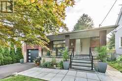16 SQUIRES AVENUE | Toronto Ontario | Slide Image Three