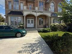 70 HOPEWELL STREET Vaughan Ontario, L4H 3Y2