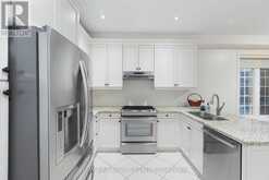 2 LADY VALENTINA AVENUE | Vaughan Ontario | Slide Image Nine
